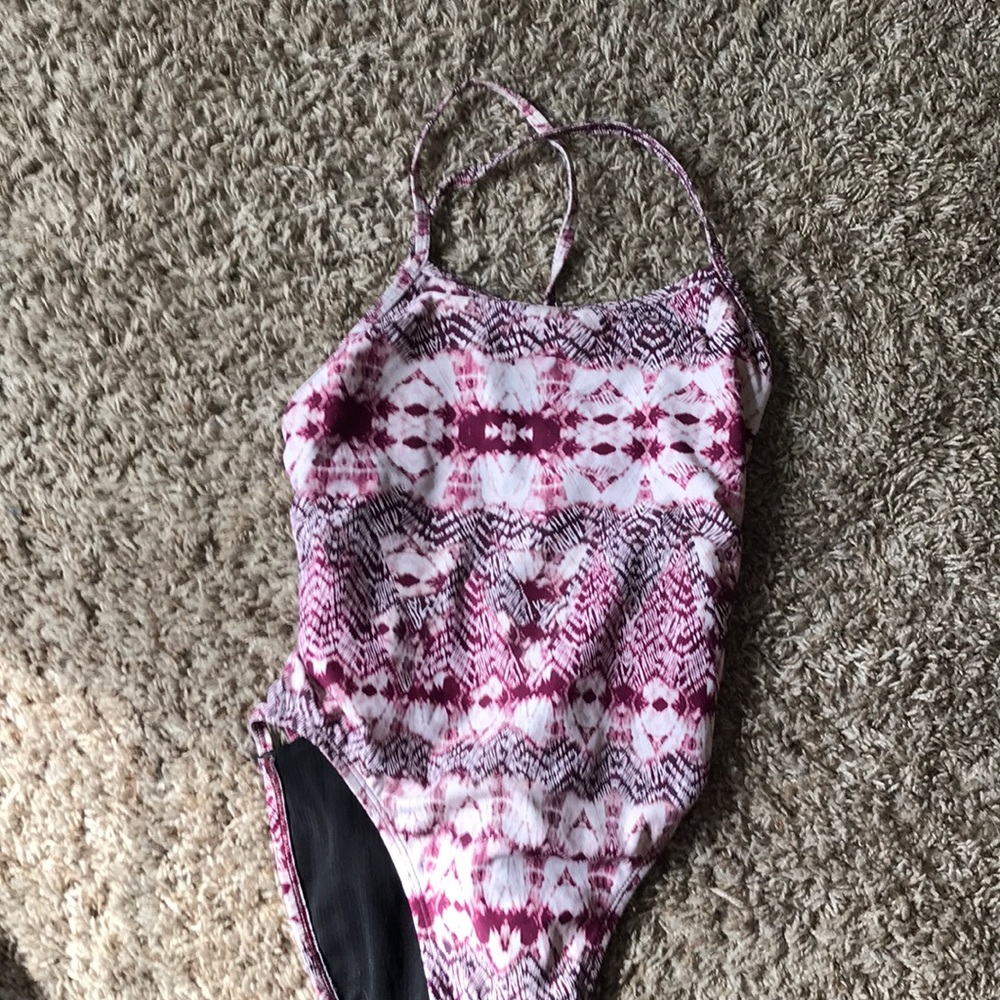 Jolyn size 30 Gavin printed tie back onesie